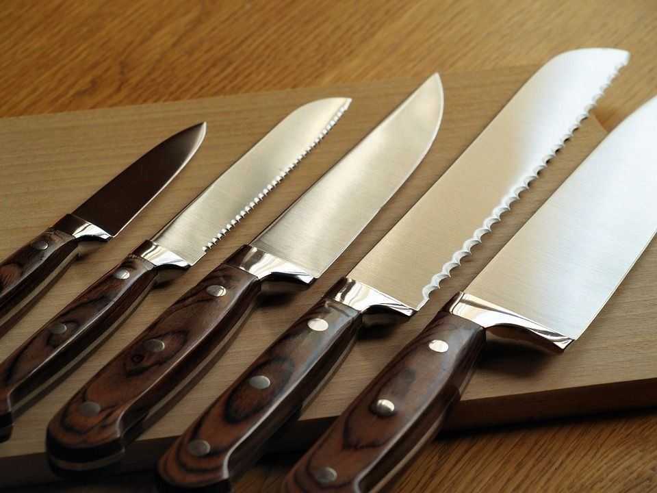 Нож сантоку: вид, форма, для чего нужен, что им резать, как используется, отличия от шеф ножа, производители универсального ножа, цена