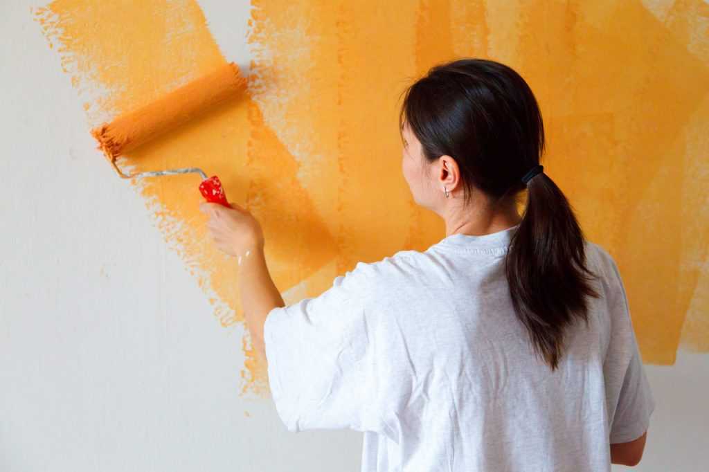 Стены под покраску (73 фото): порядок работ по подготовке, как правильно подготовить к ремонту, выравнивание стен своими руками