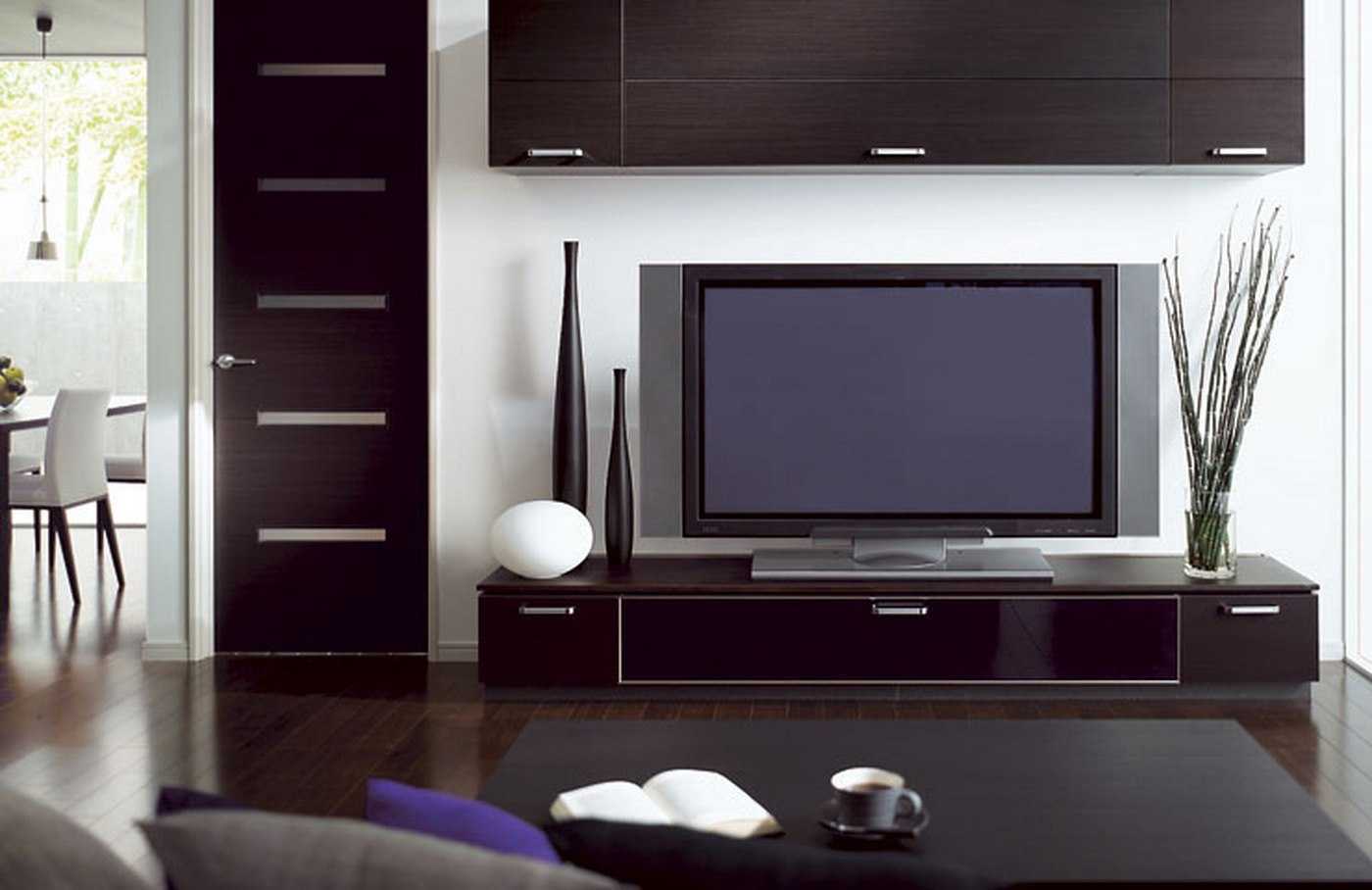 мебель для гостиной с большим телевизором