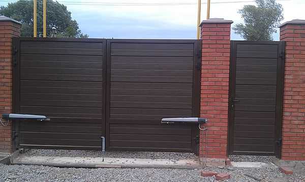 Автоматические секционные ворота: особенности автоматики гаражных ворот doorhan и nice, инструкция по использованию