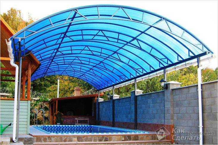 Павильоны для бассейнов (40 фото): навесы из поликарбоната и раздвижные купола, для овальных и круглых бассейнов, из пвх и бруса