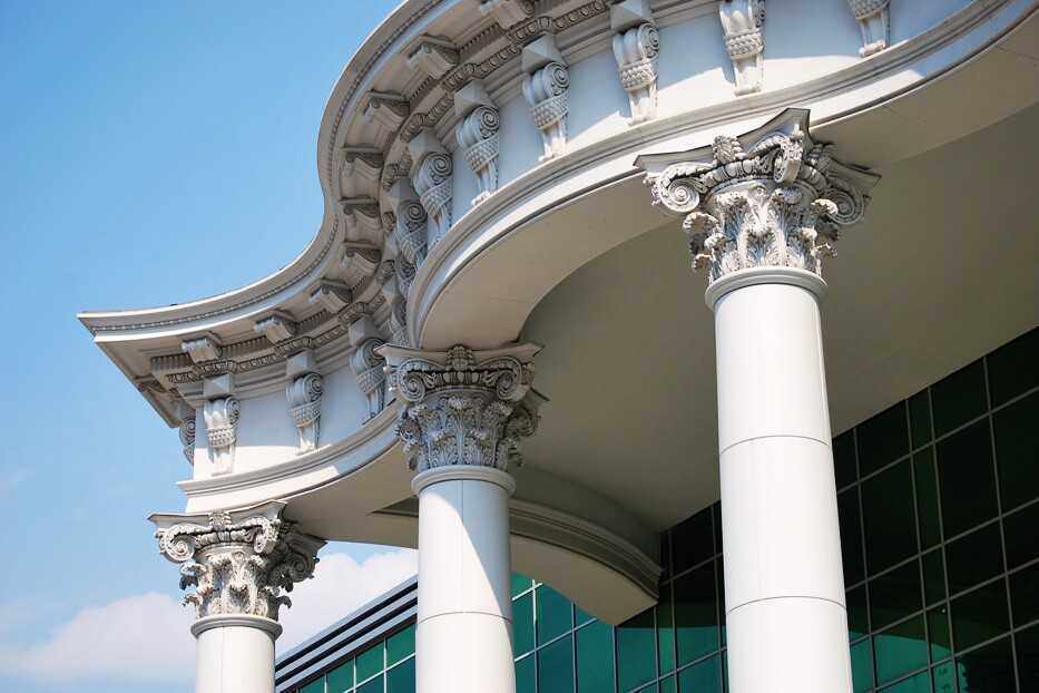 Фасадный декор из полиуретана – стильное архитектурное решение