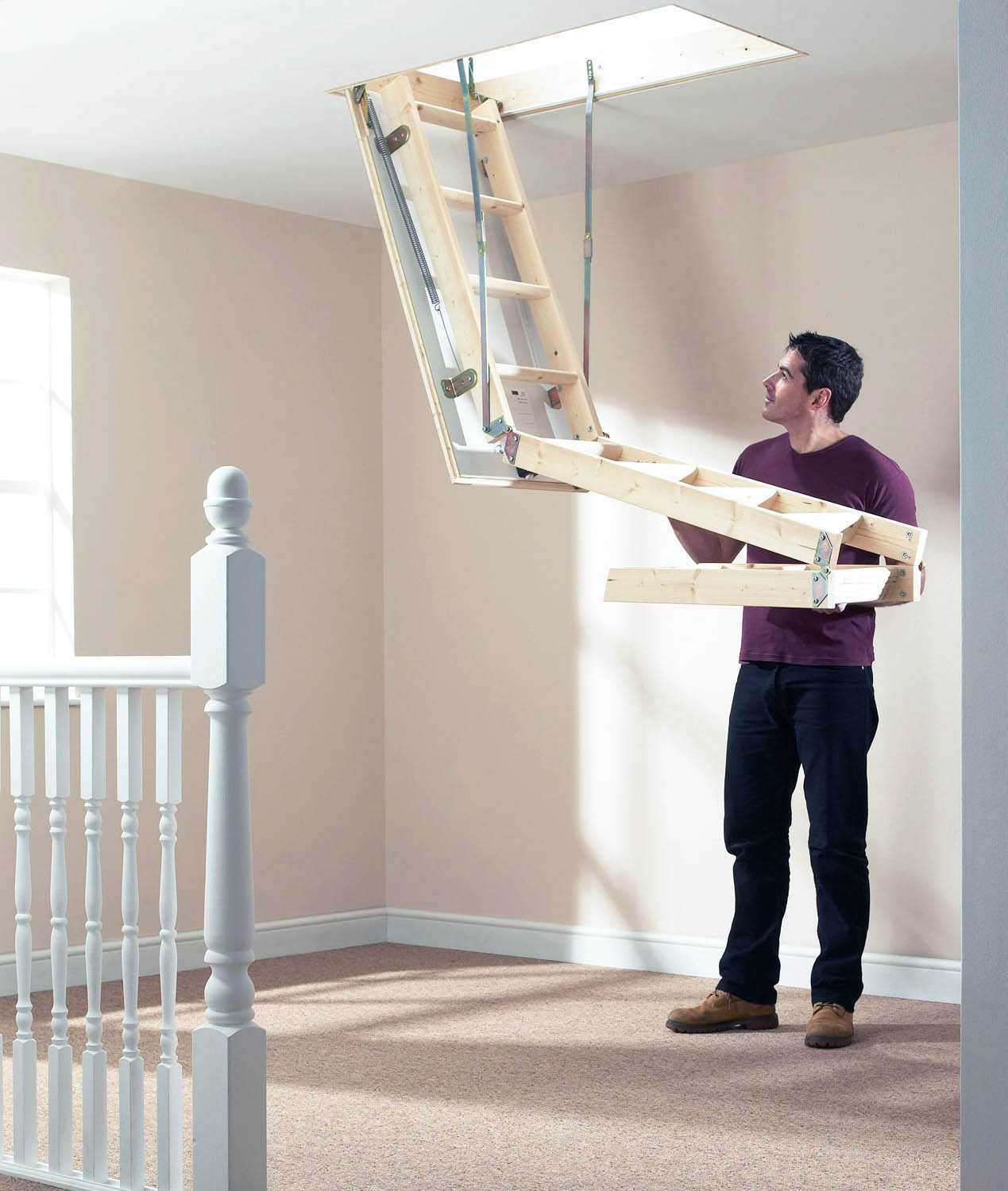 Чердачная лестница для дома, особенности моделей с фото