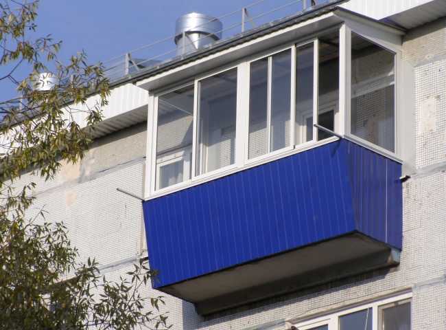 Как утеплить алюминиевый профиль на балконе на должном уровне?