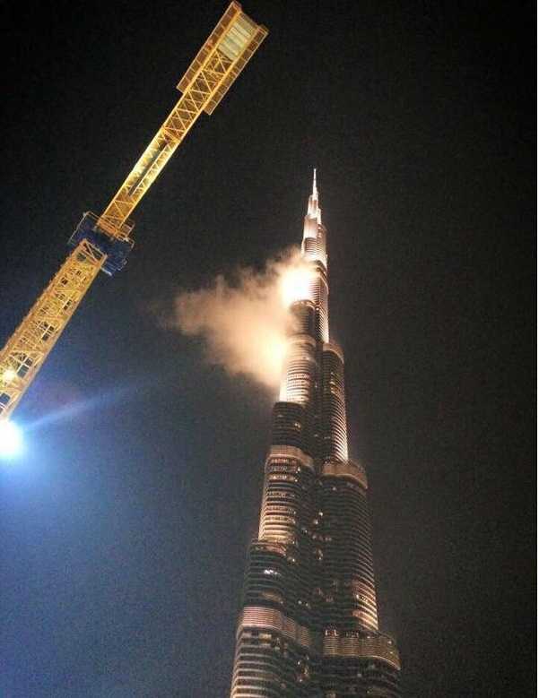 Бурдж дубай - халифа. cамое высокое здание мира.
