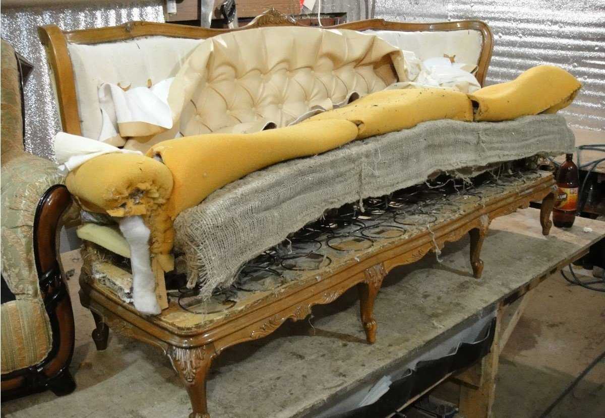 Реставрация мягкой мебели (31 фото): как обновить старую мебель своими руками? результат до и после