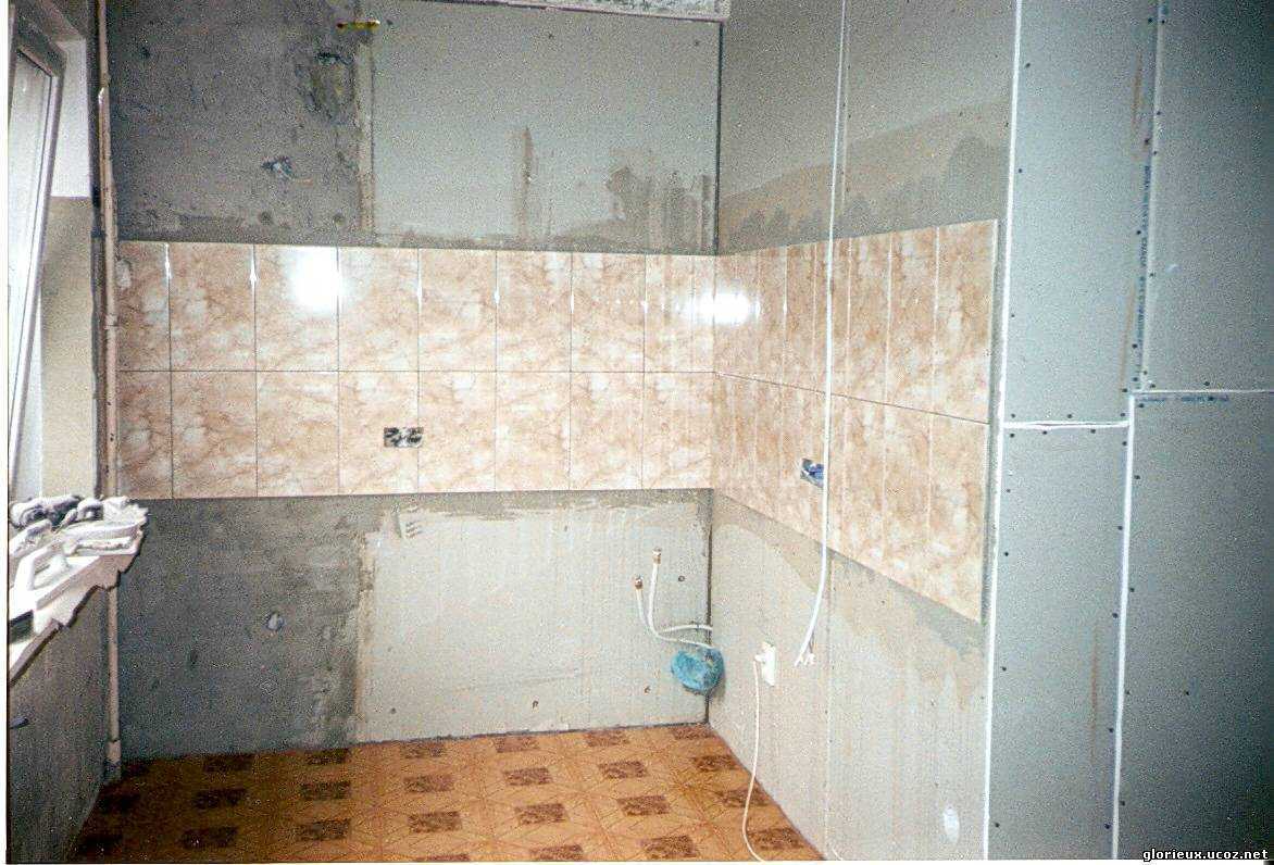 Подготовка стен ванной комнаты под укладку плитки