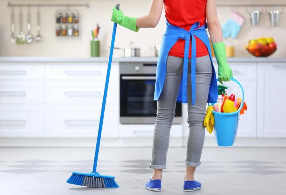 Как правильно и быстро провести уборку в доме, с чего начать и на какие этапы разделить