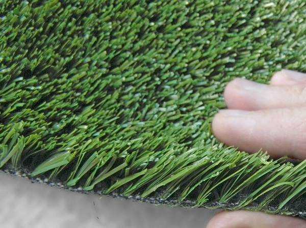 Укладка газона в рулонах: как уложить рулонный газон своими руками
